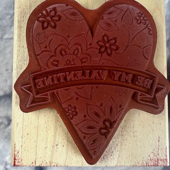 Stampin Up Valentine's Day Stamp Heart With Bonus Frog Love - Picture 4 of 6